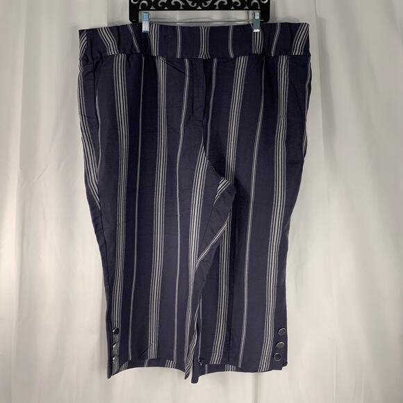 Lane Bryant Women's The Laney Crop Pants Size 24 - Picture 2 of 10